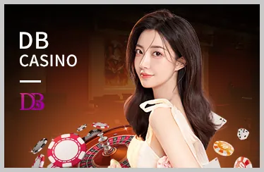 Người chơi tennis giao bóng trên sân